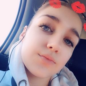 Meet your Posher, Brianna